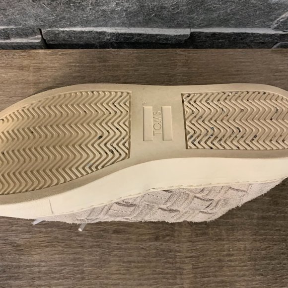 Toms Suede Basket Weave Sneakers - Picture 8 of 8